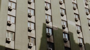 5 Best Apartment-Friendly Cooling Gadgets for 2026