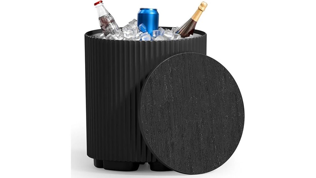 outdoor cooler named fontoi